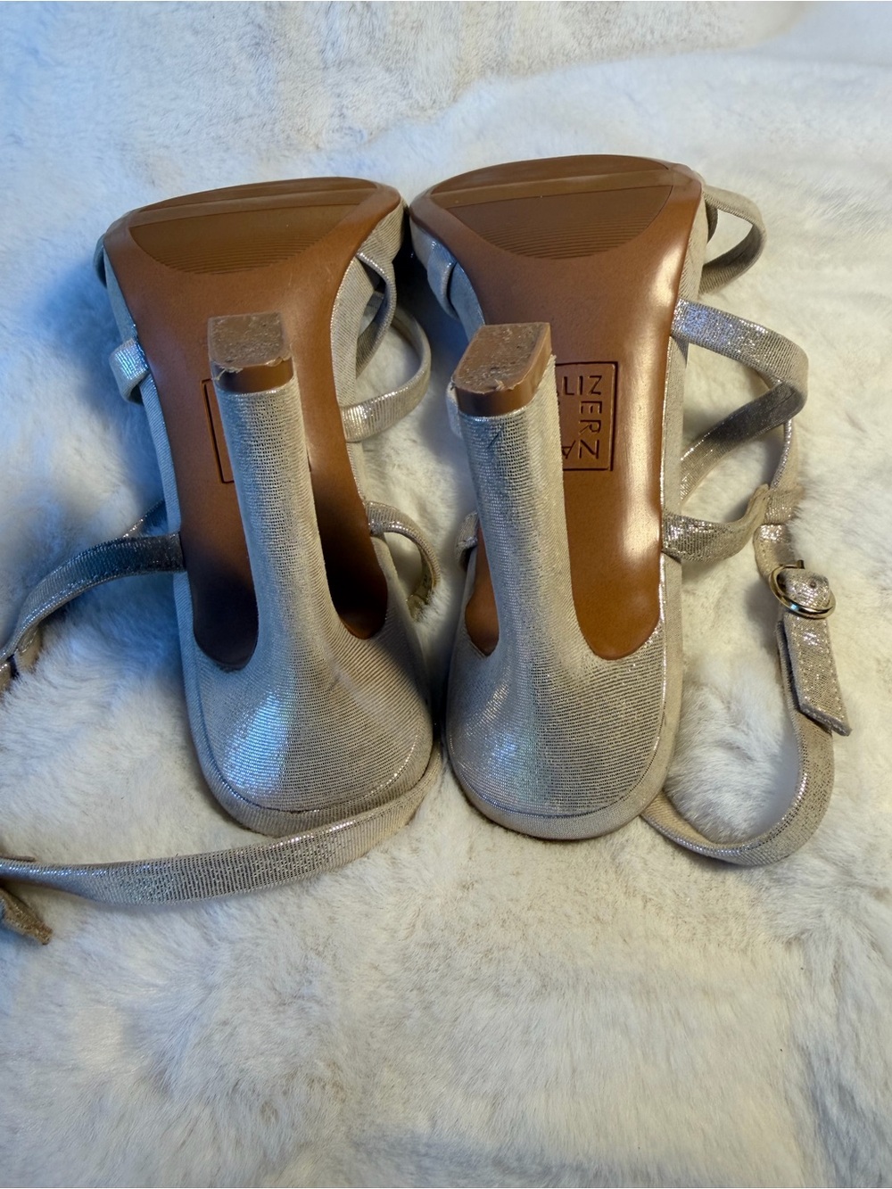 Naturalizer Metallic Gold Strappy Heel Sandals Size 7 - Picture 6 of 8
